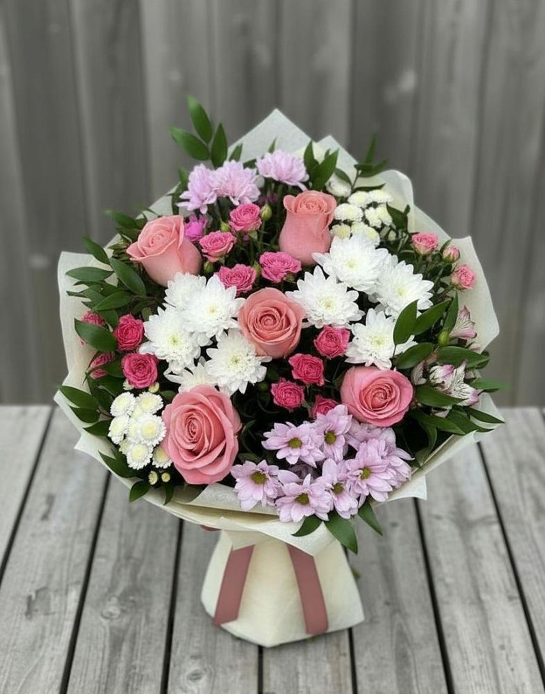 Букет цветов из: Альстромерии, Гвоздики, Розы и Хризантемы в Карабаново