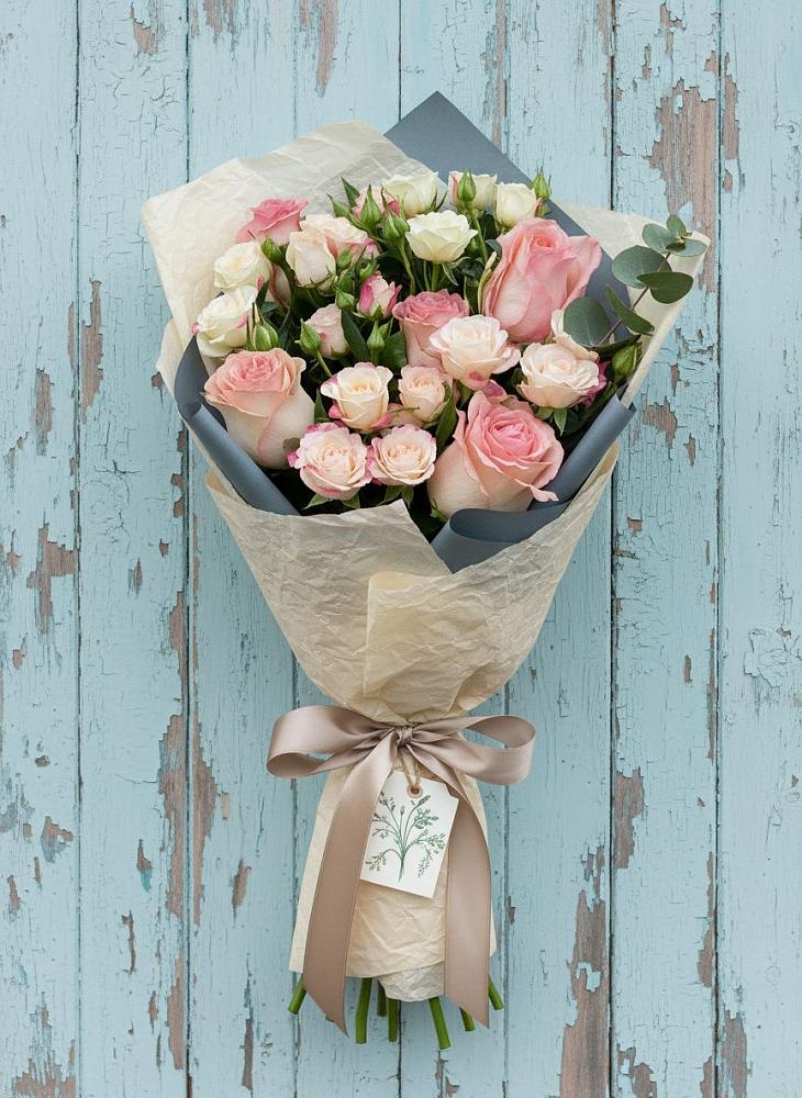 Букет цветов из: Розы в Карабаново