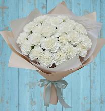 Букет цветов из:  Гвоздики в Карабаново